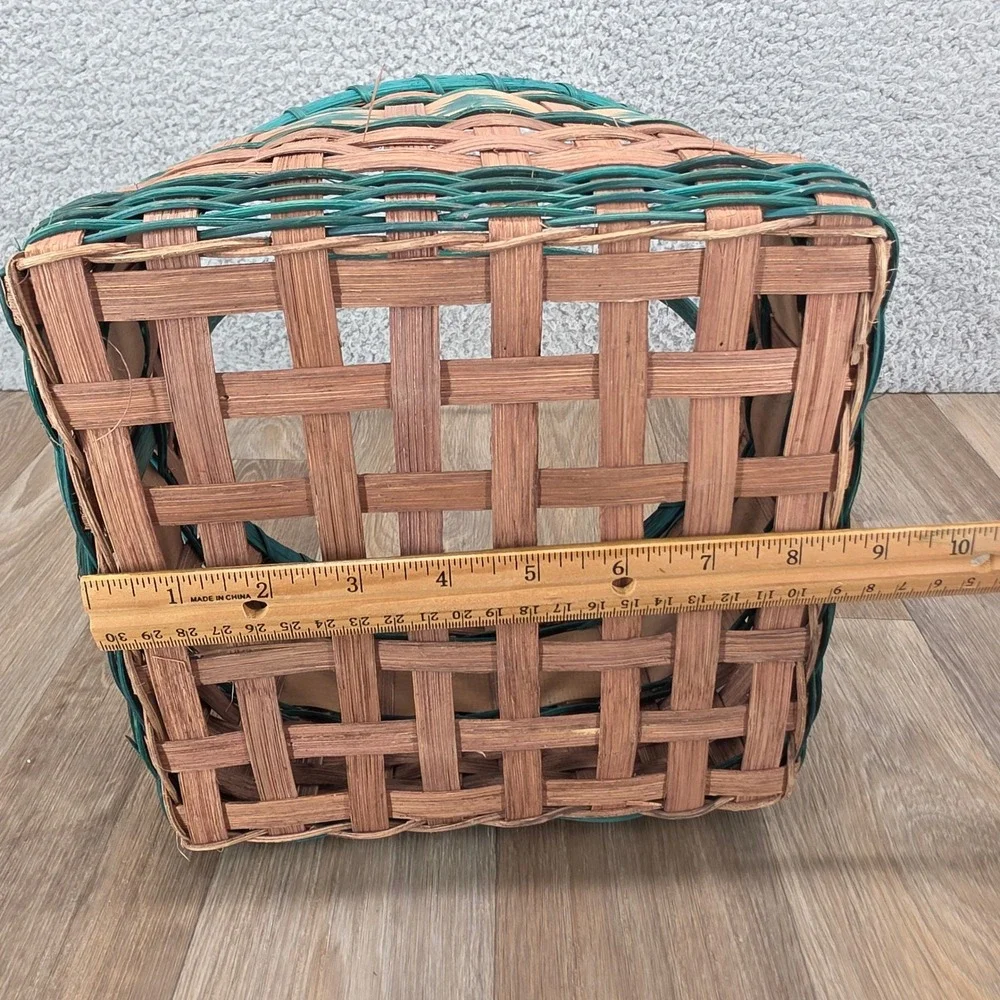 Rustic Woven Splint Christmas Basket Green Pine Tree Stencil Fixed Handle 13in